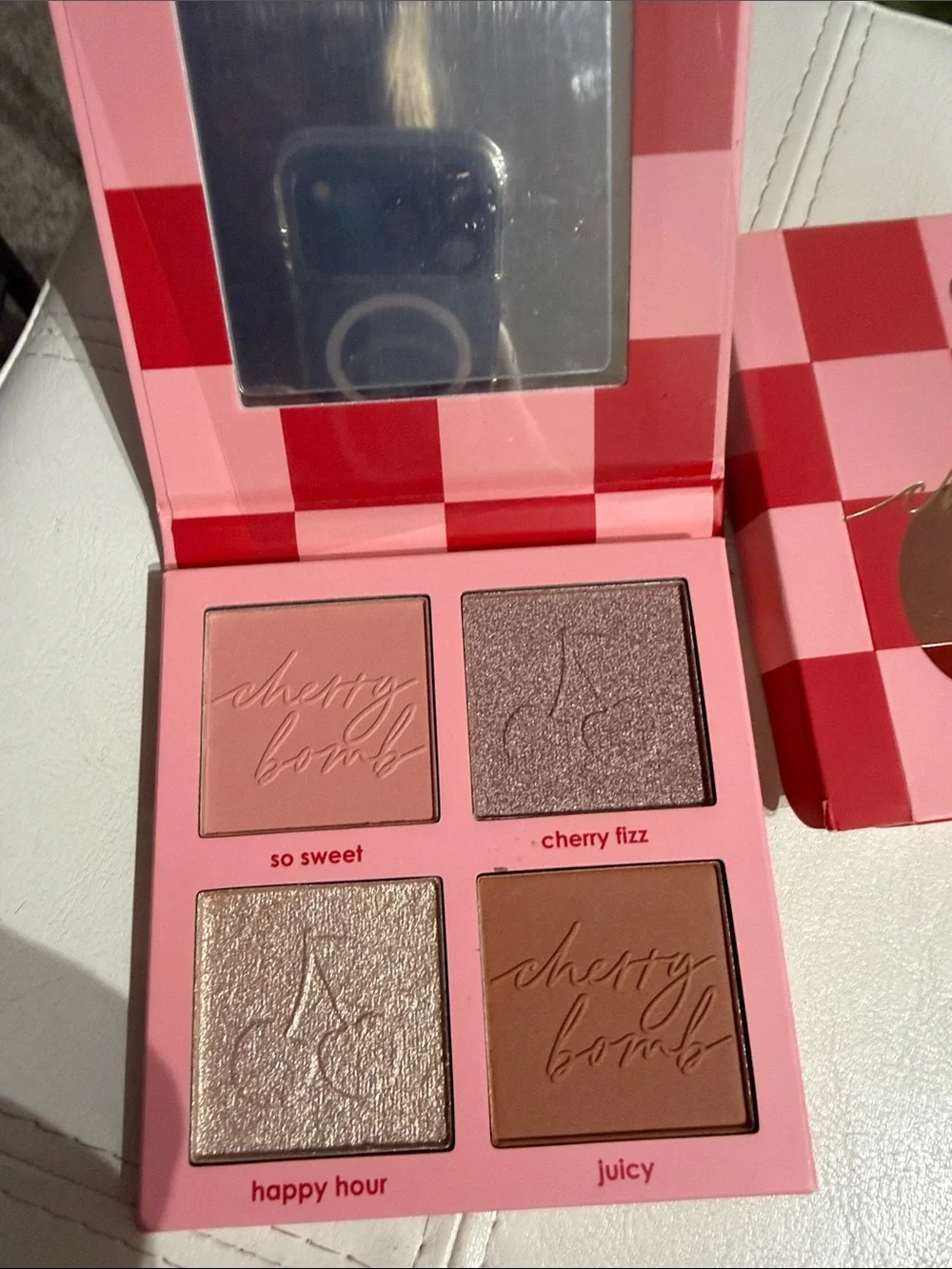 Ciaté London Cherry Bomb Blush & Highlighter Palette - Pink and Red